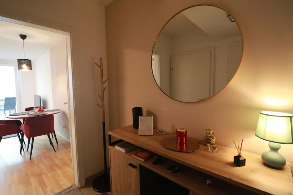 Ich Teile Mein Zuhause, Vienna