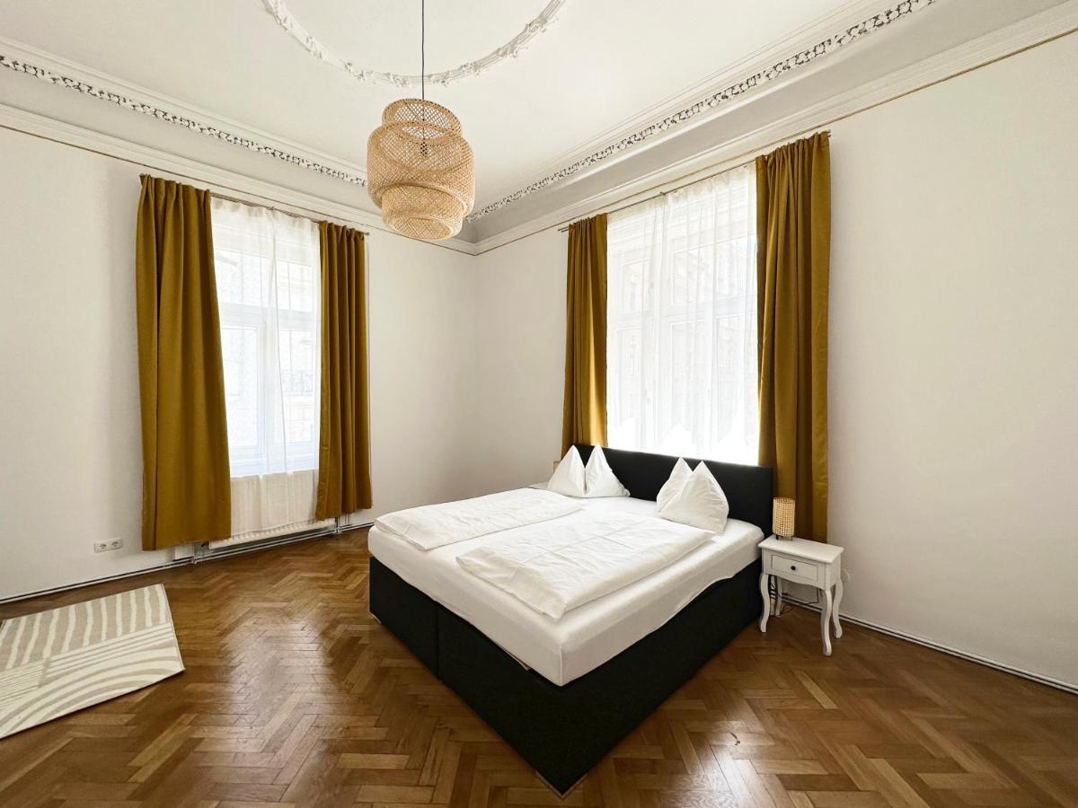 Boutique Columbia 3* Viena