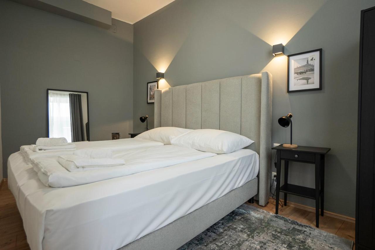 New With A King-size Bed In A Calm Area