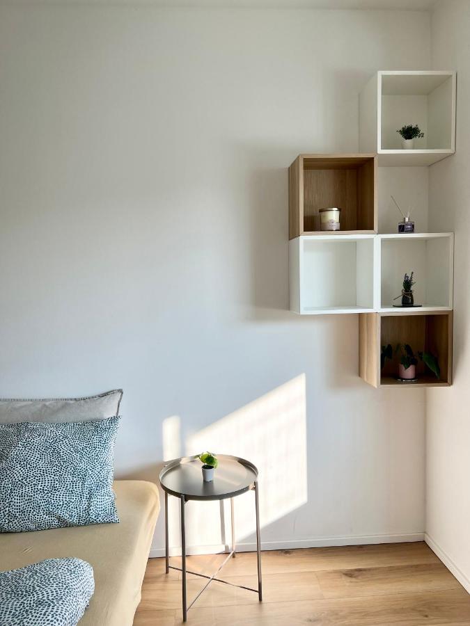 Danube Penthouse 3 Bed 90 M2 With Balcony * Vienna