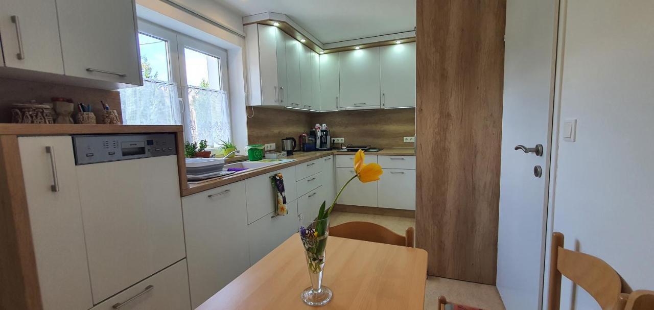 Willkommen Am Wolfersberg In Apartment