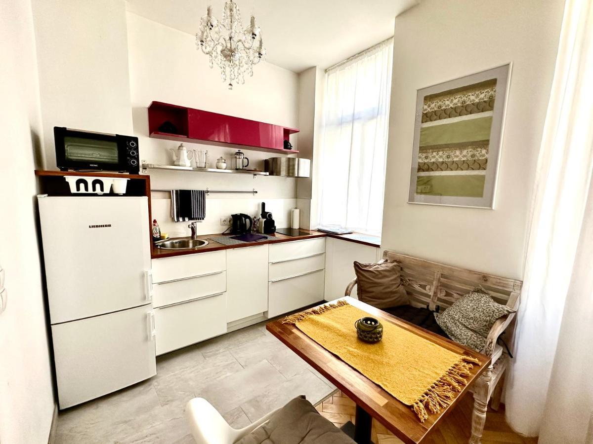 Apartment Cozy City Close To Metro - Self Check-in *