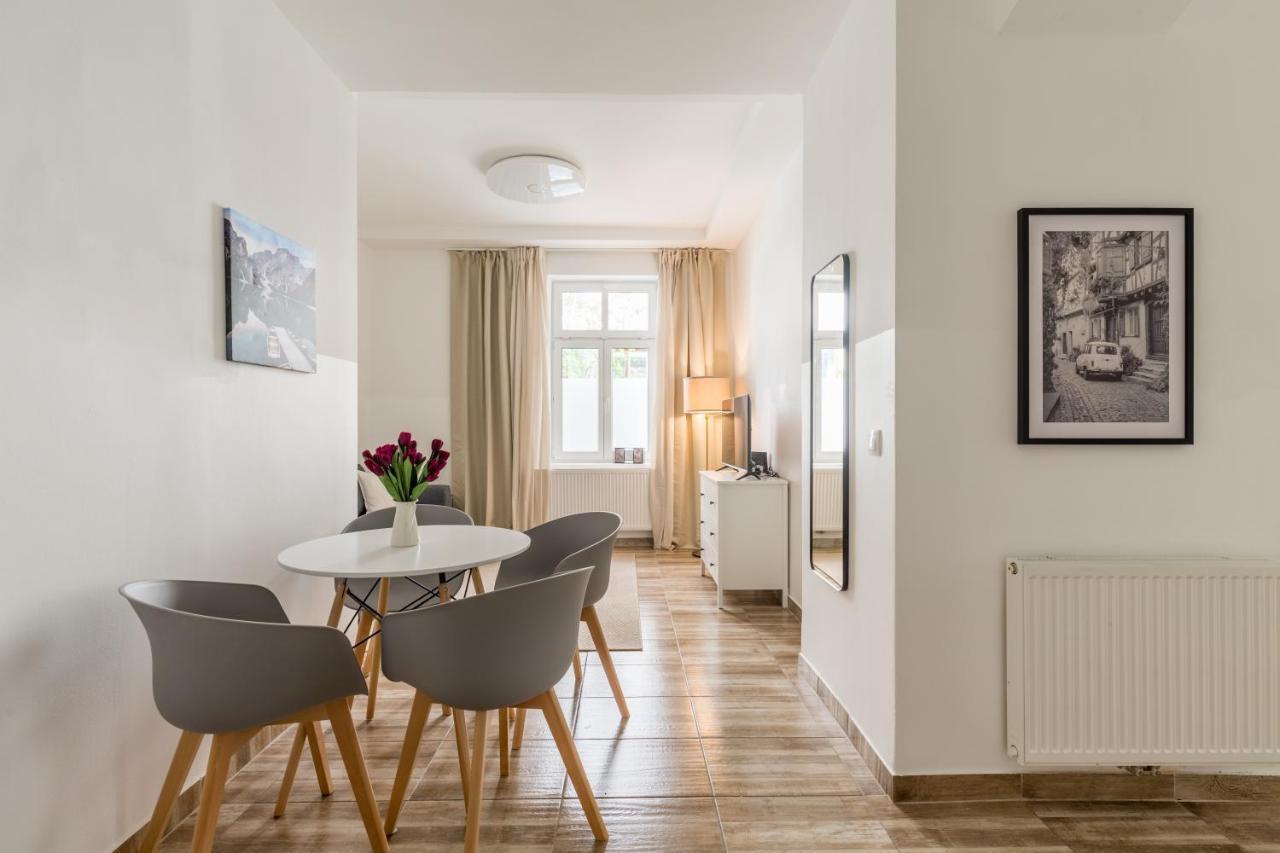 Xxxl Bed/ Free Parking/ Apartamento