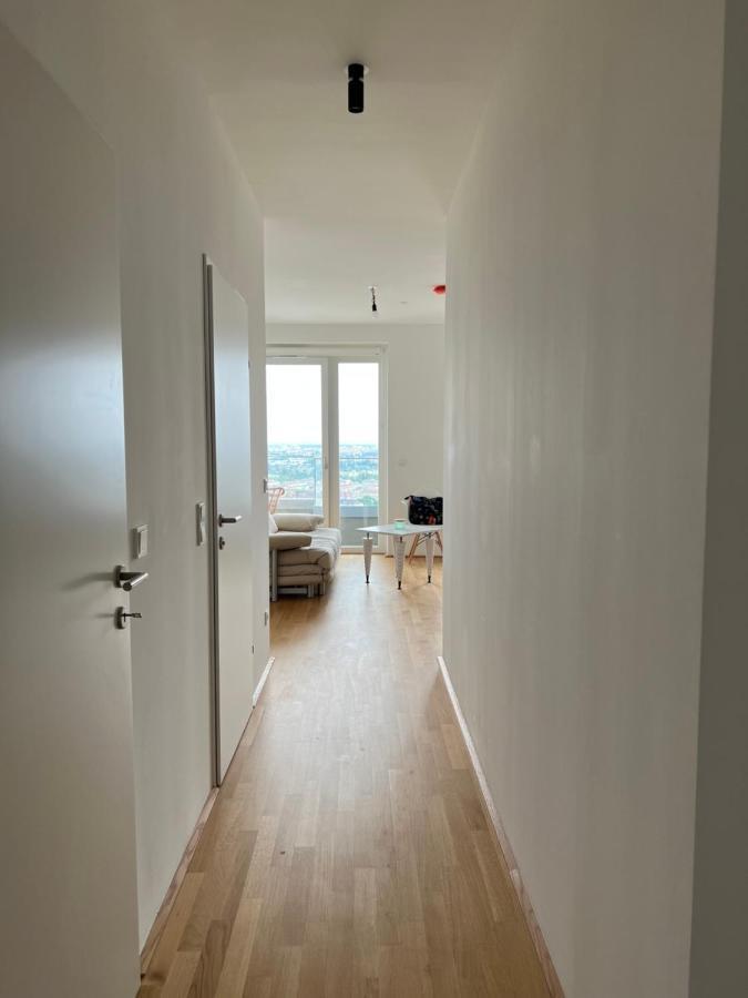Apartment Above - The View *