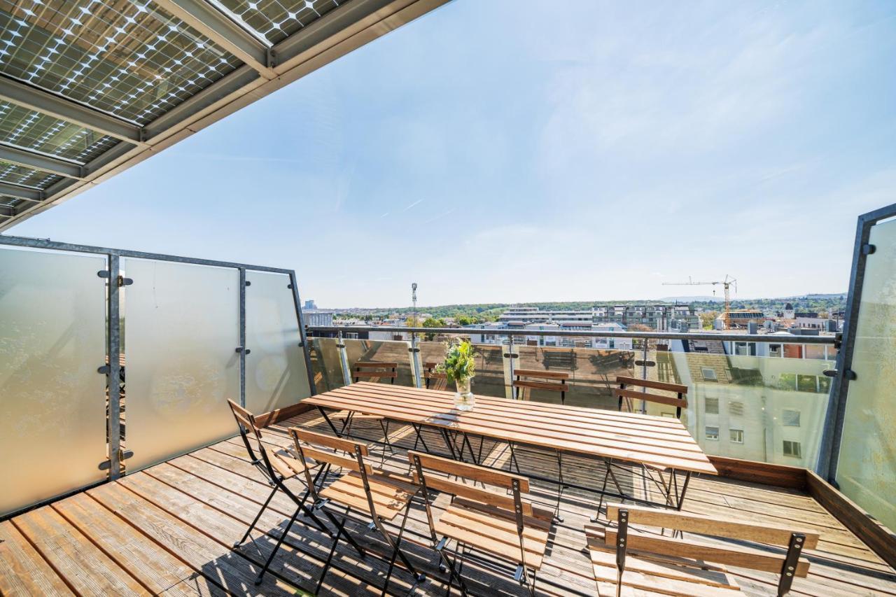 Next To Schoenbrunn - Free Parking !!! Viena