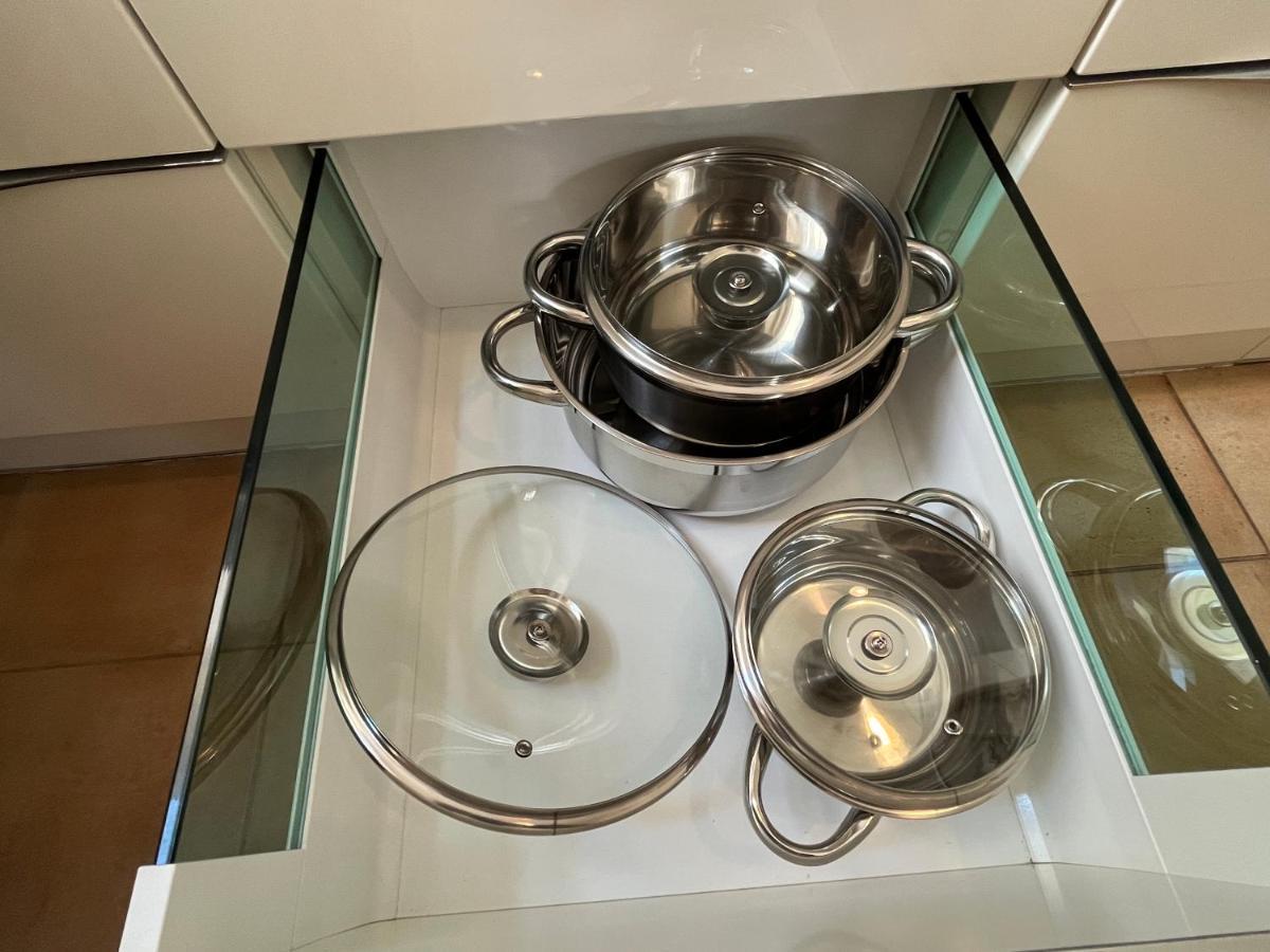 Stylish Apt Near Urania 1br Apartment