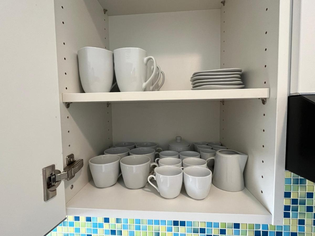 Stylish Apt Near Urania 1br Apartment *