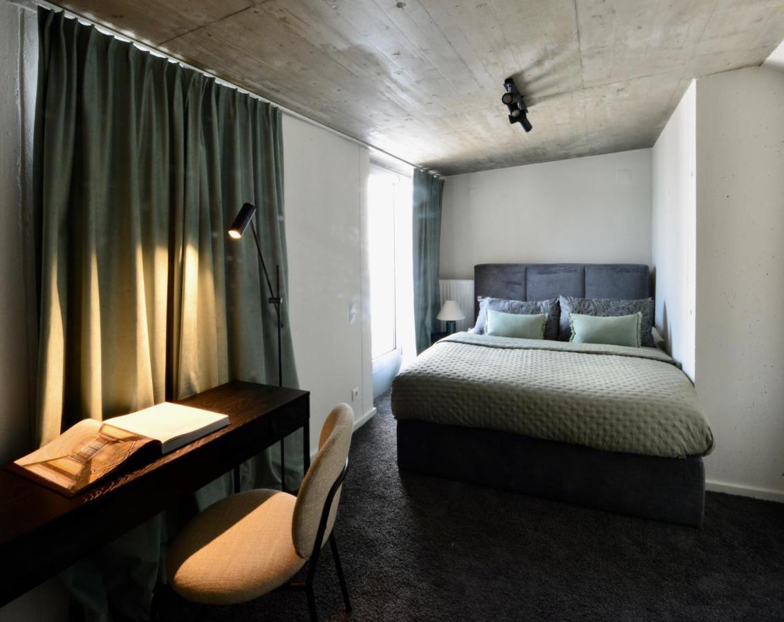 High End Attic Flat In The City Centre Apartment *