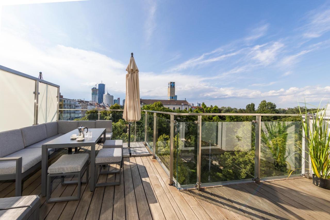 Apartment Skyline Mit Terrasse Close To Lakes Vienna