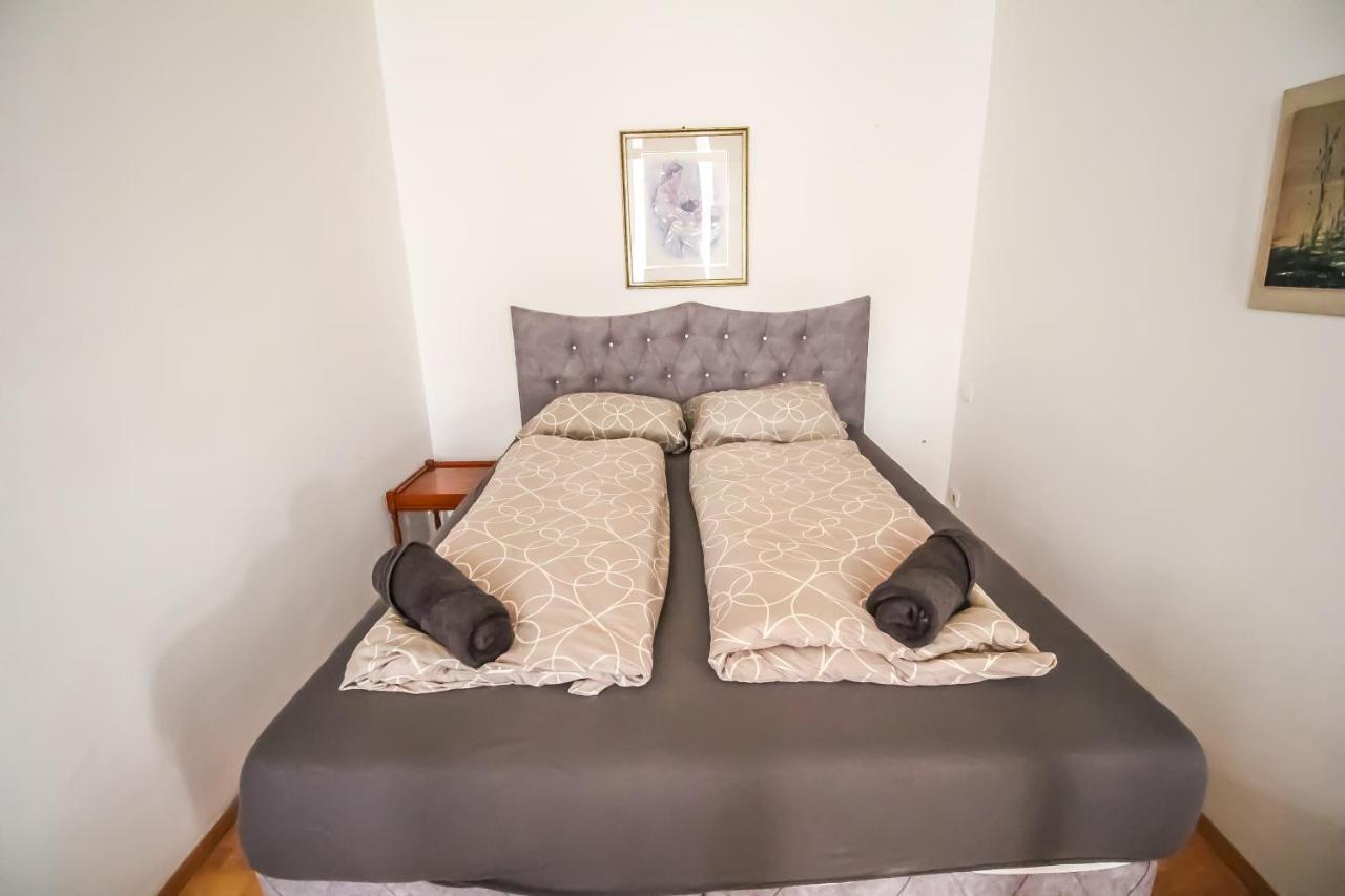 Private In Shared Pr6 Vienna