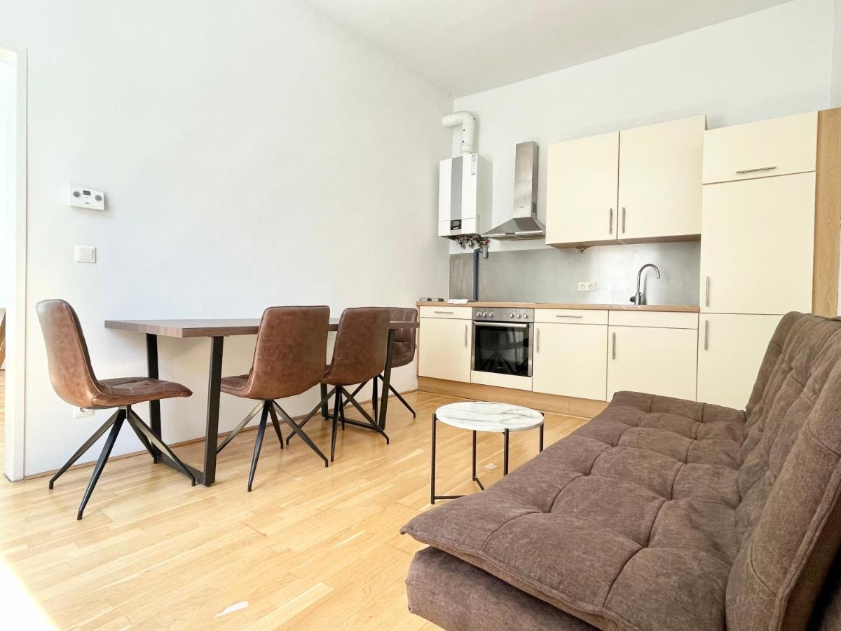 Apartment Cosy At Famous Kutschkermarkt Vienna