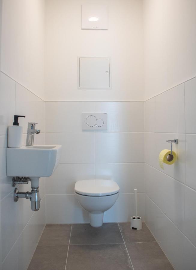 Flat2go Modern - Harmony Of And Nature Apartment Wien