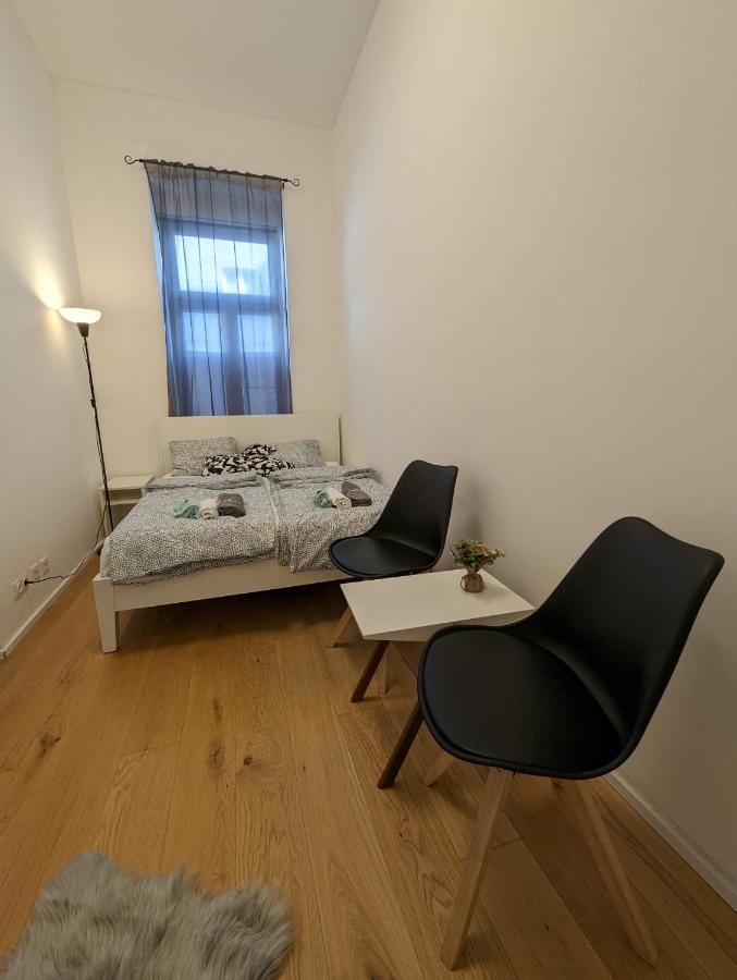 Private Homestay