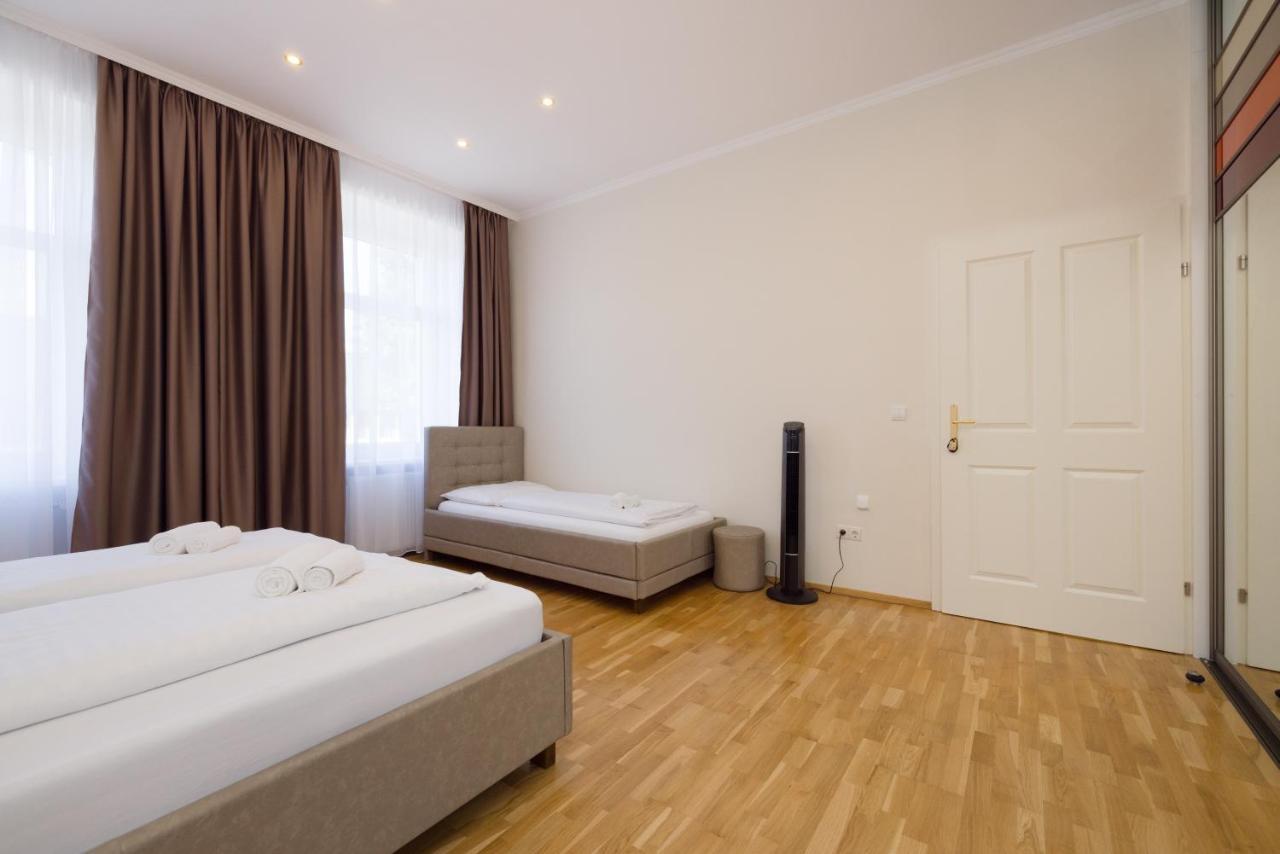 Deluxe Pasetti Viena