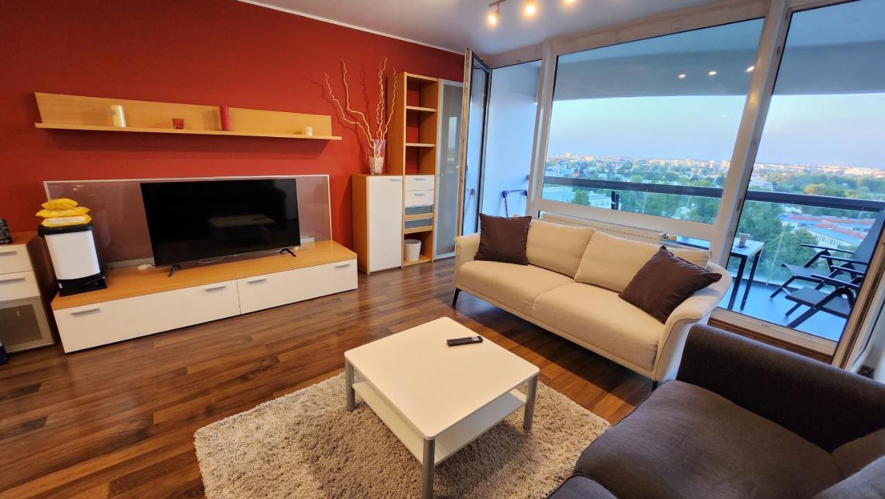 Appartamento Wonderful For 4 On The Danube River, Next To Vic & Austria Center *