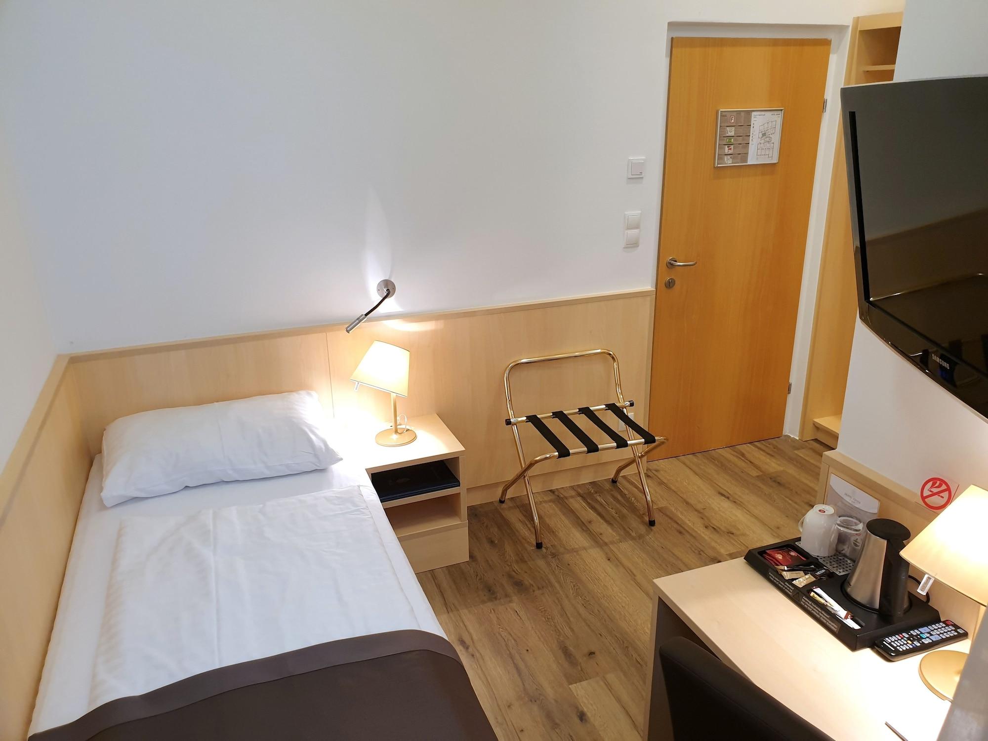 Zipser Hotel 3*