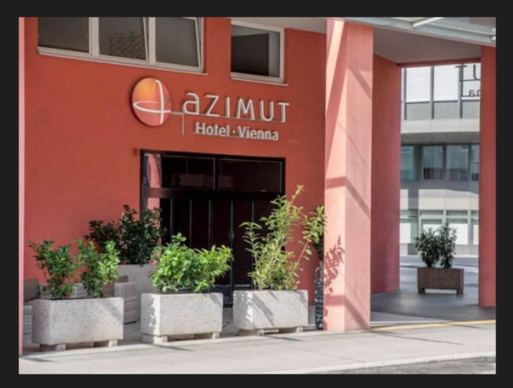 Acom-hotel Hotel 4*