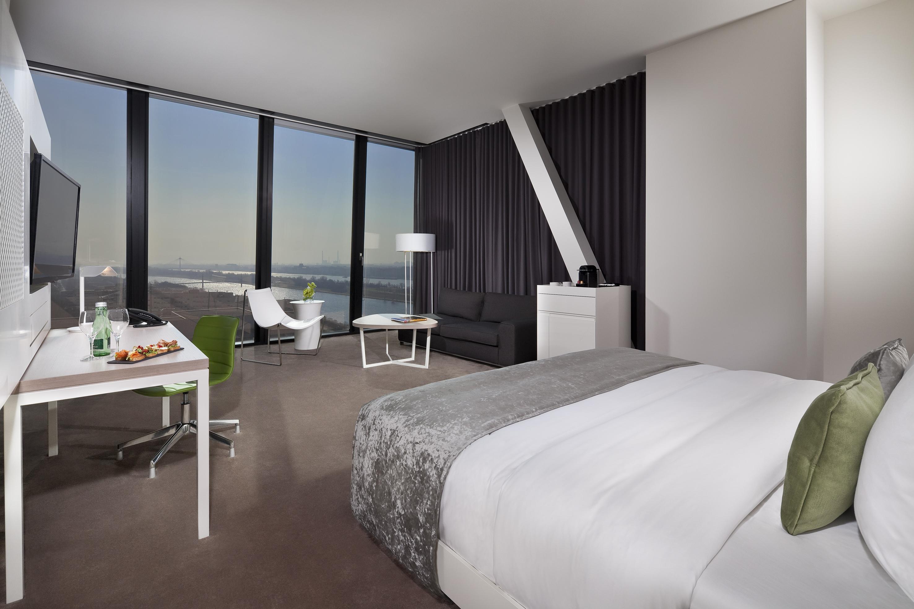 Melia Viena