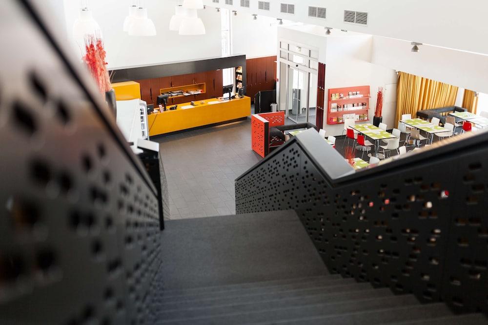 Kyriad Altmannsdorf 3*