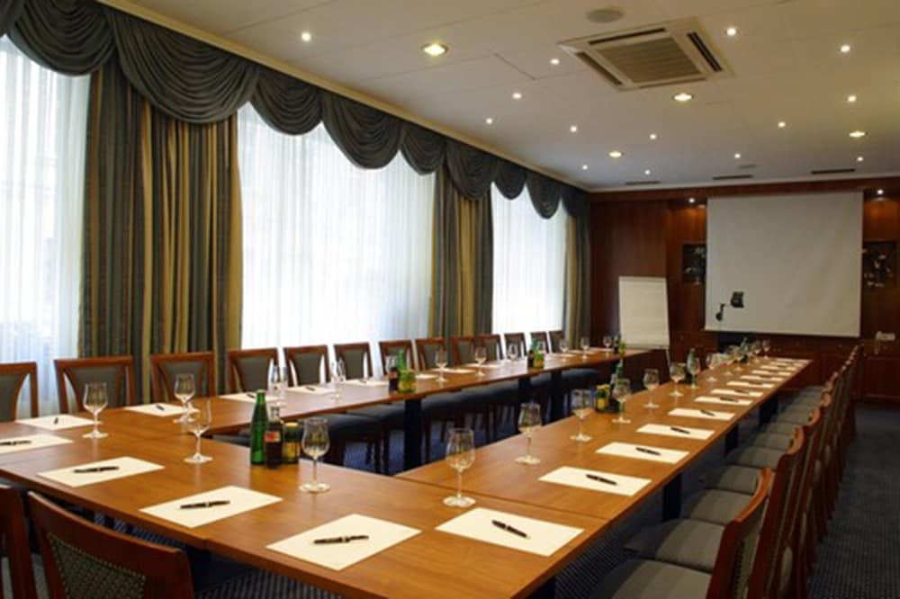 Erzherzog Rainer Hotel Vienna