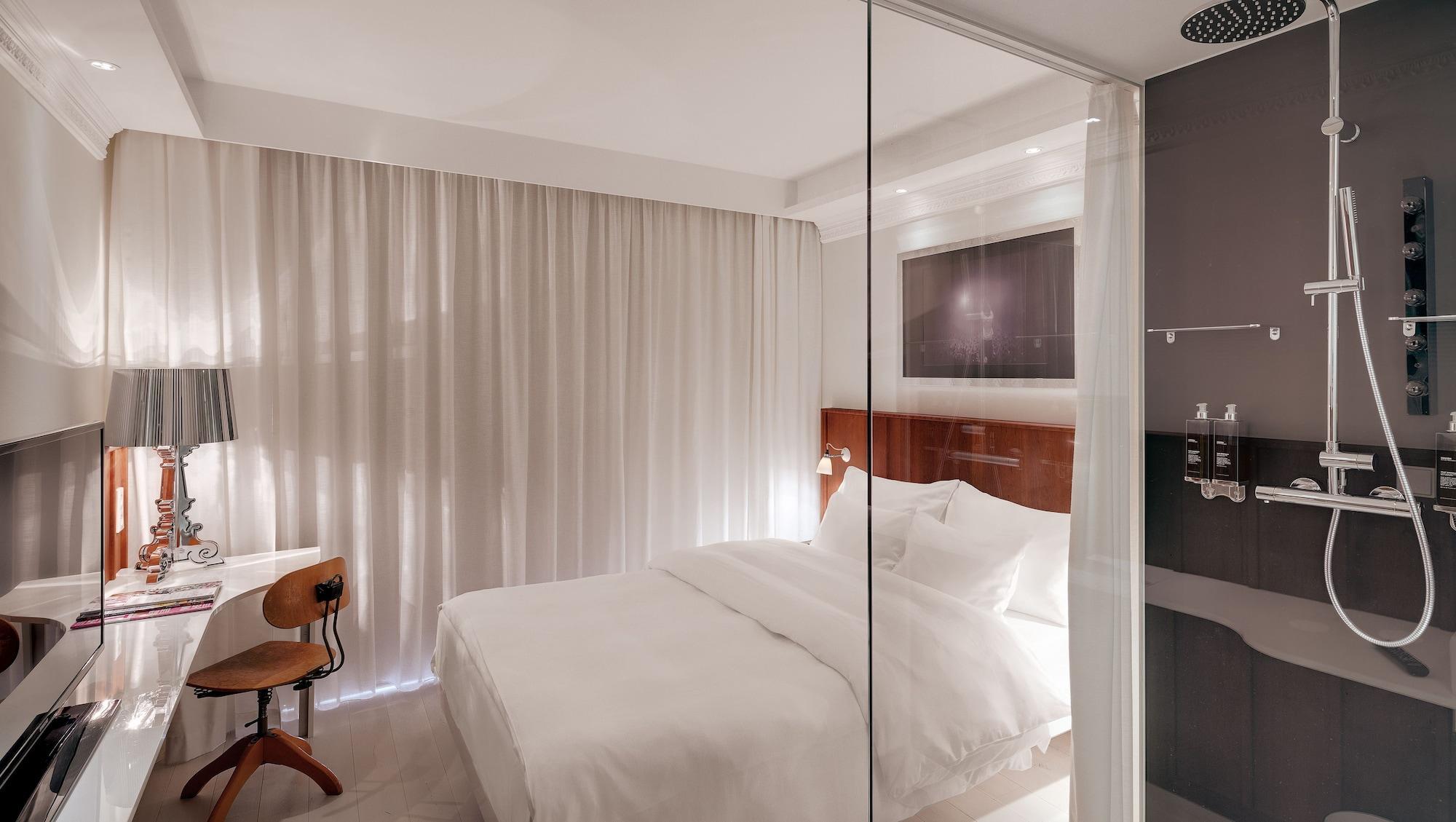 Ruby Sofie Hotel