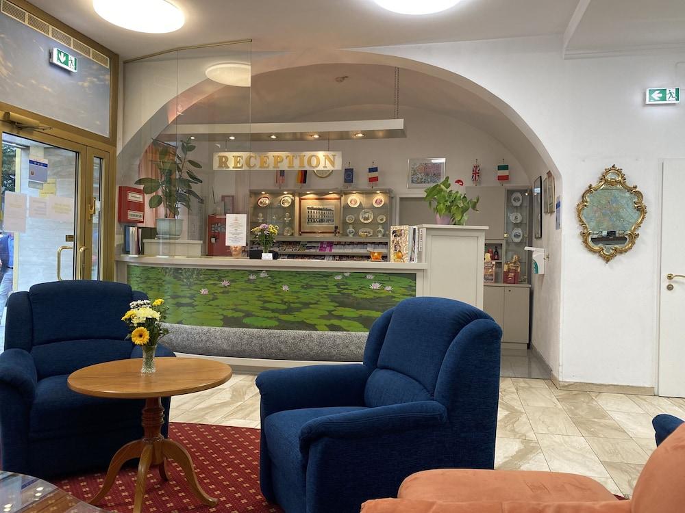 Hotel Garten- Und Kunsthotel Gabriel 3*