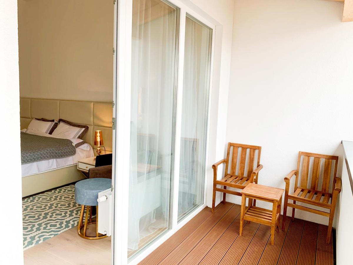 Holiday home Luxury Suburb House - Bright, Quiet, Beautiful Vienna