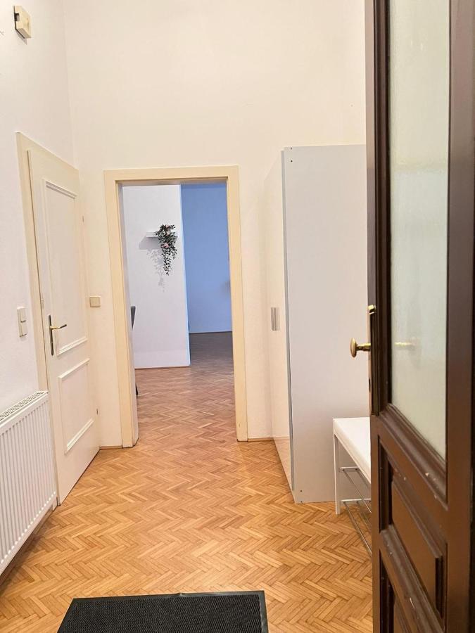 Alpa 2 In Rochusmarkt Apartment Vienna