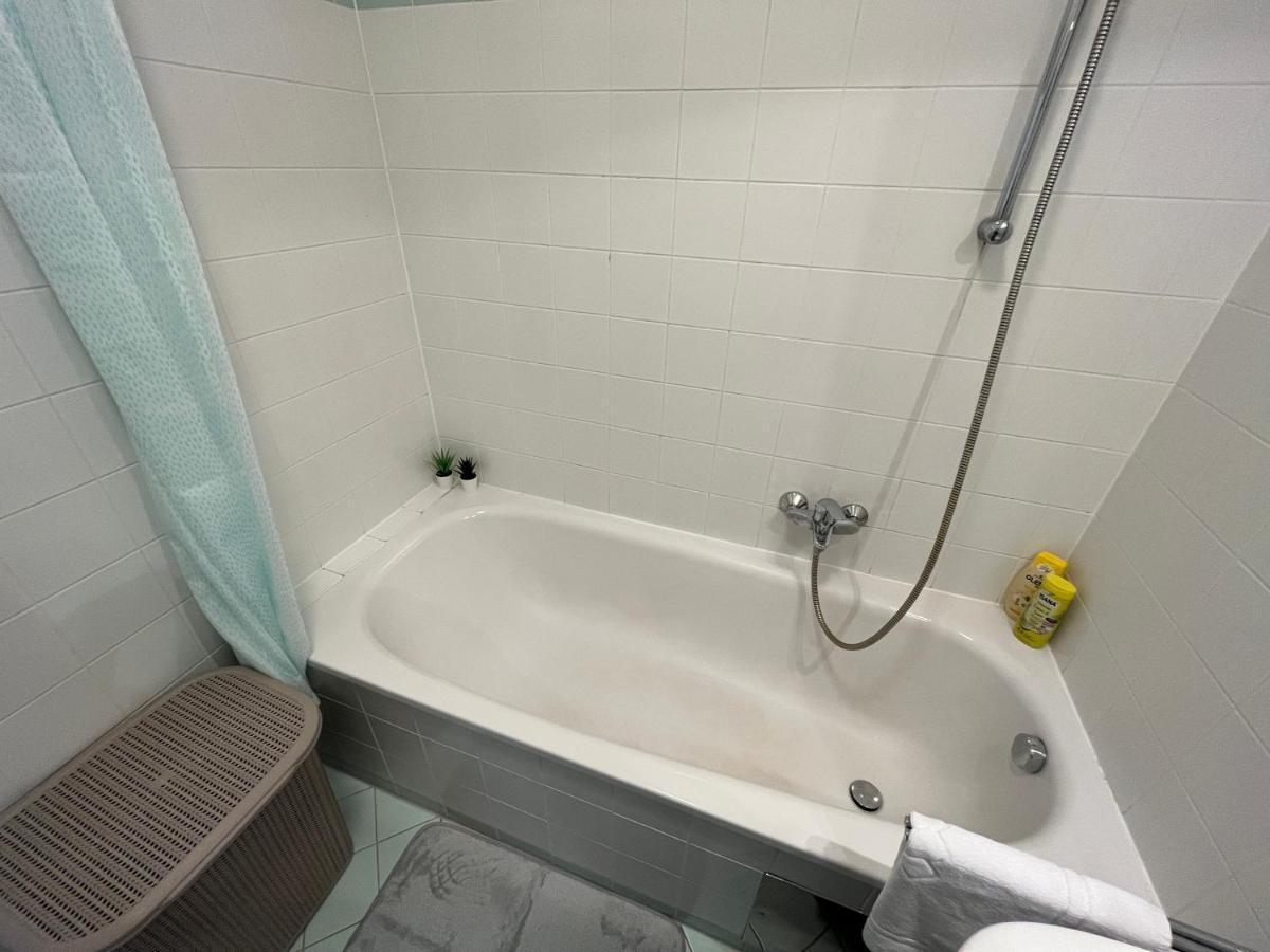 Cool Schonbrunn Apt 2br Apartment *