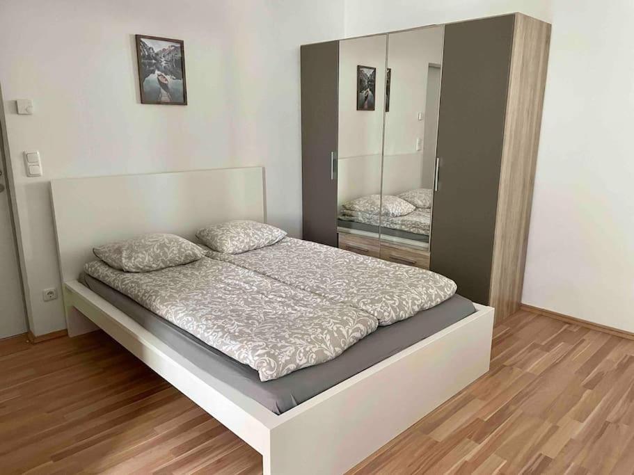 10 Min To Center & Hauptbahnhof Studio Apartment Vienna