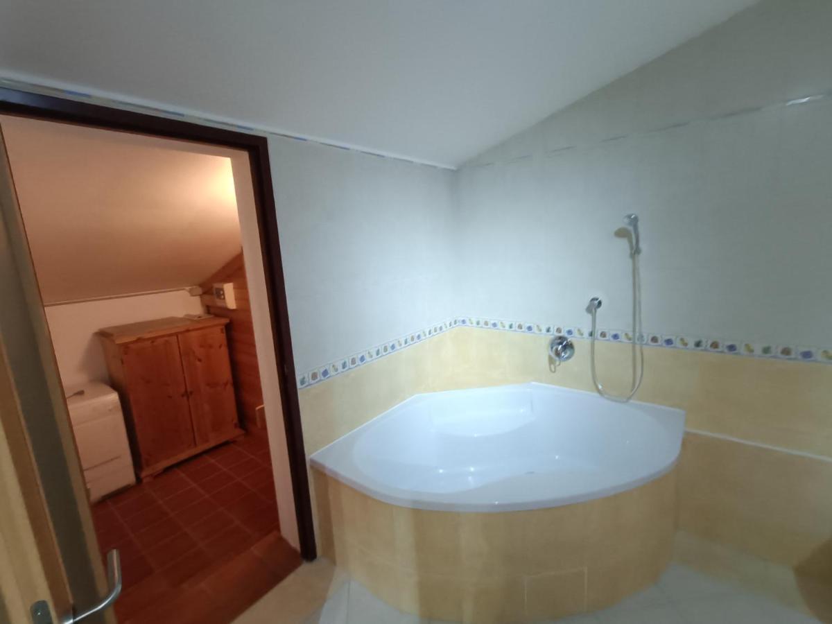 Doppel Bett In Terrace Homestay