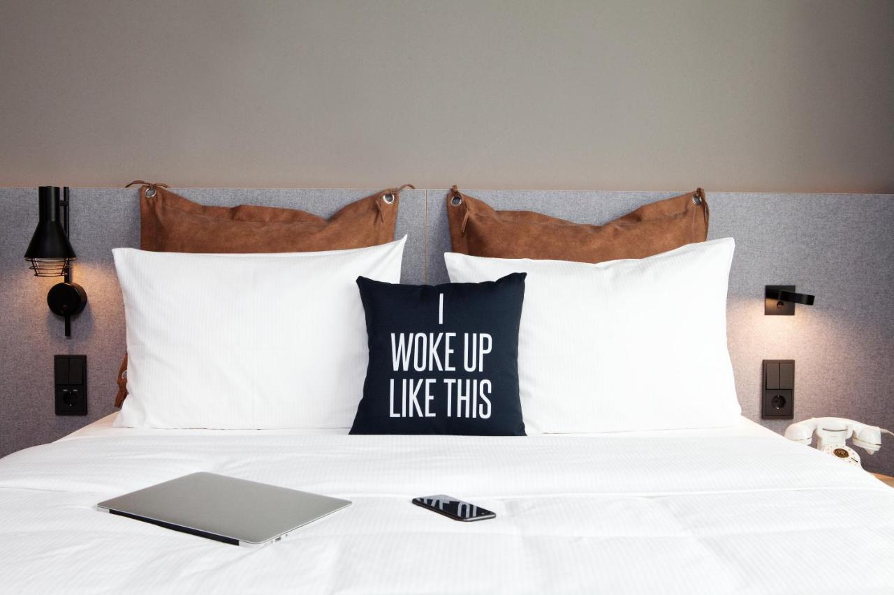Moxy East Hotel