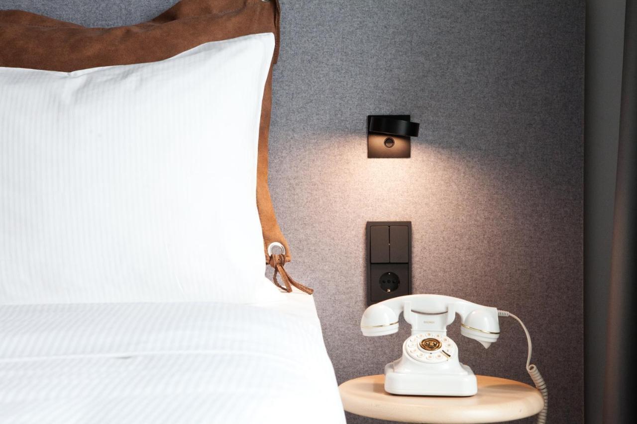 Moxy East Hotel