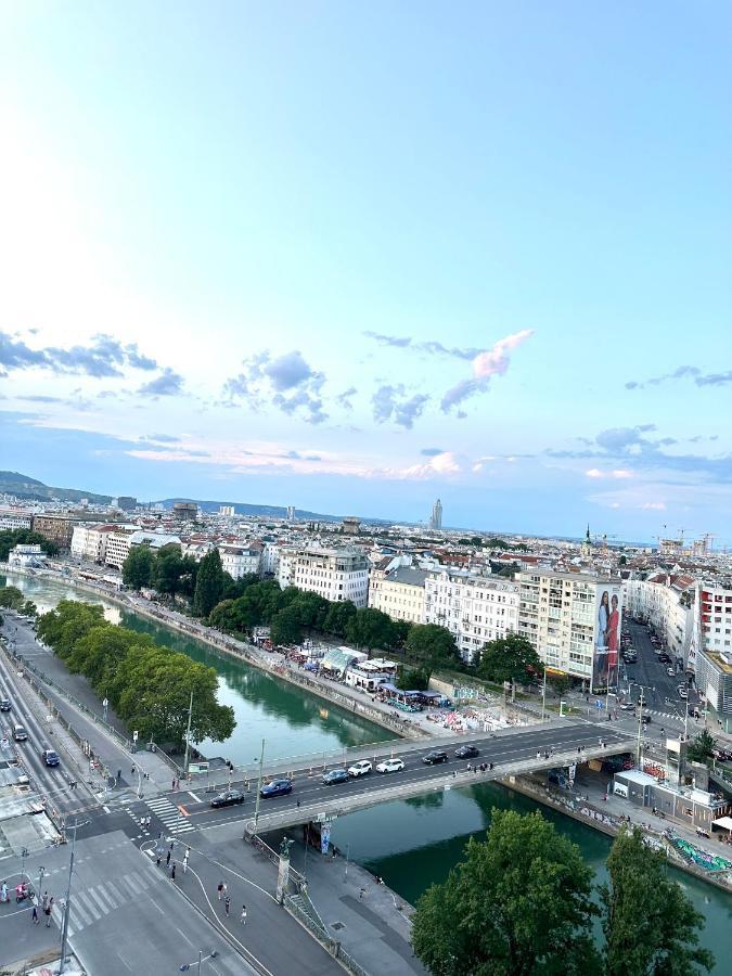 Central&romantic View