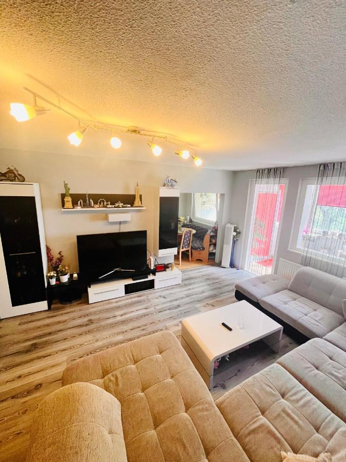 Alloggio in famiglia 10 Min From U1 - Private In Shared