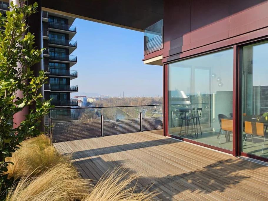 Deluxe & Rooftop-pool Apartamento