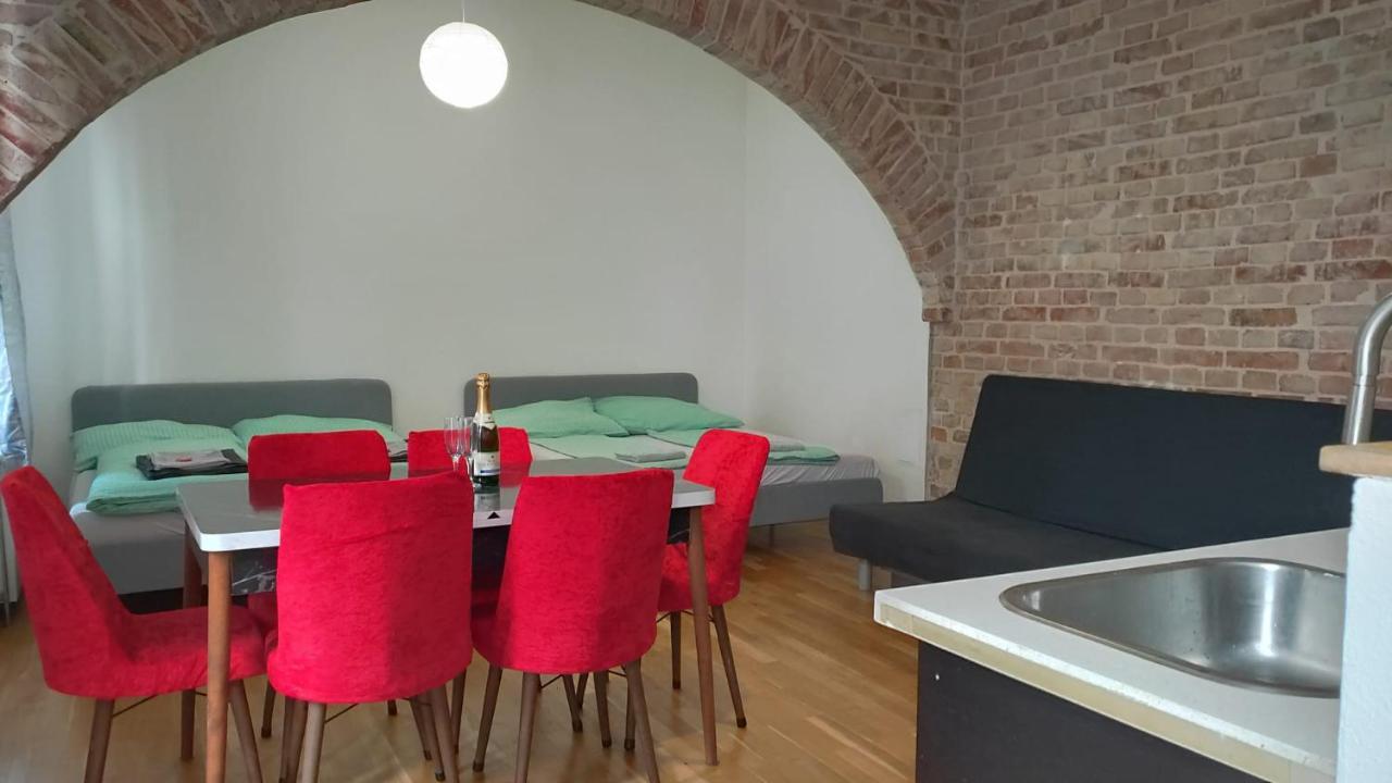 Cozynite Premium Stadthalle Apartment