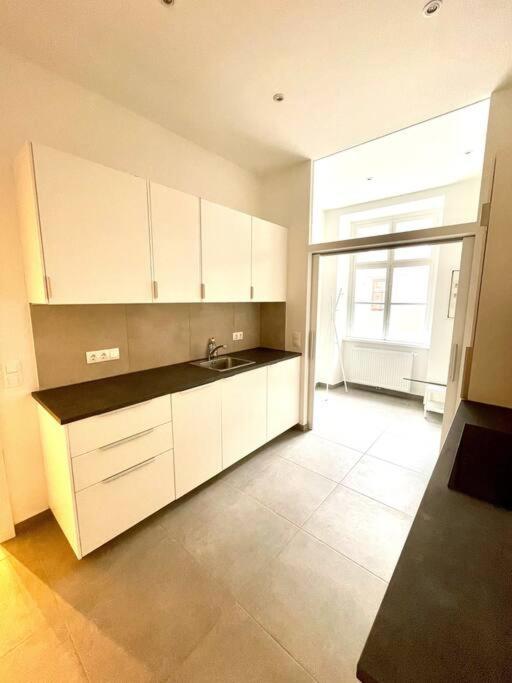Apartamento Brand New & Spacious In The Centre
