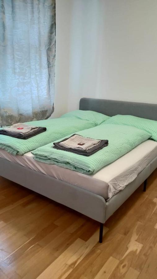Cozynite Premium Stadthalle *