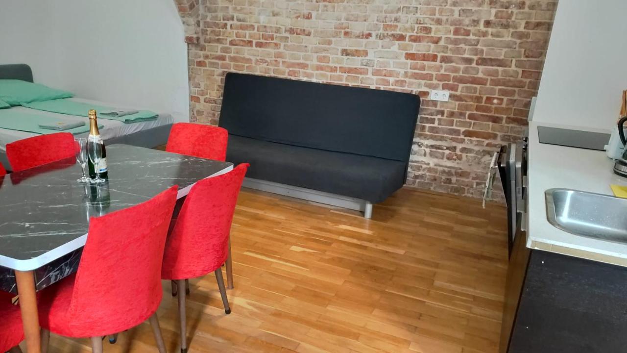 Cozynite Premium Stadthalle Apartment Vienna