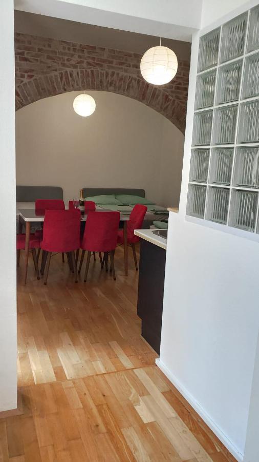 Cozynite Premium Stadthalle Apartment