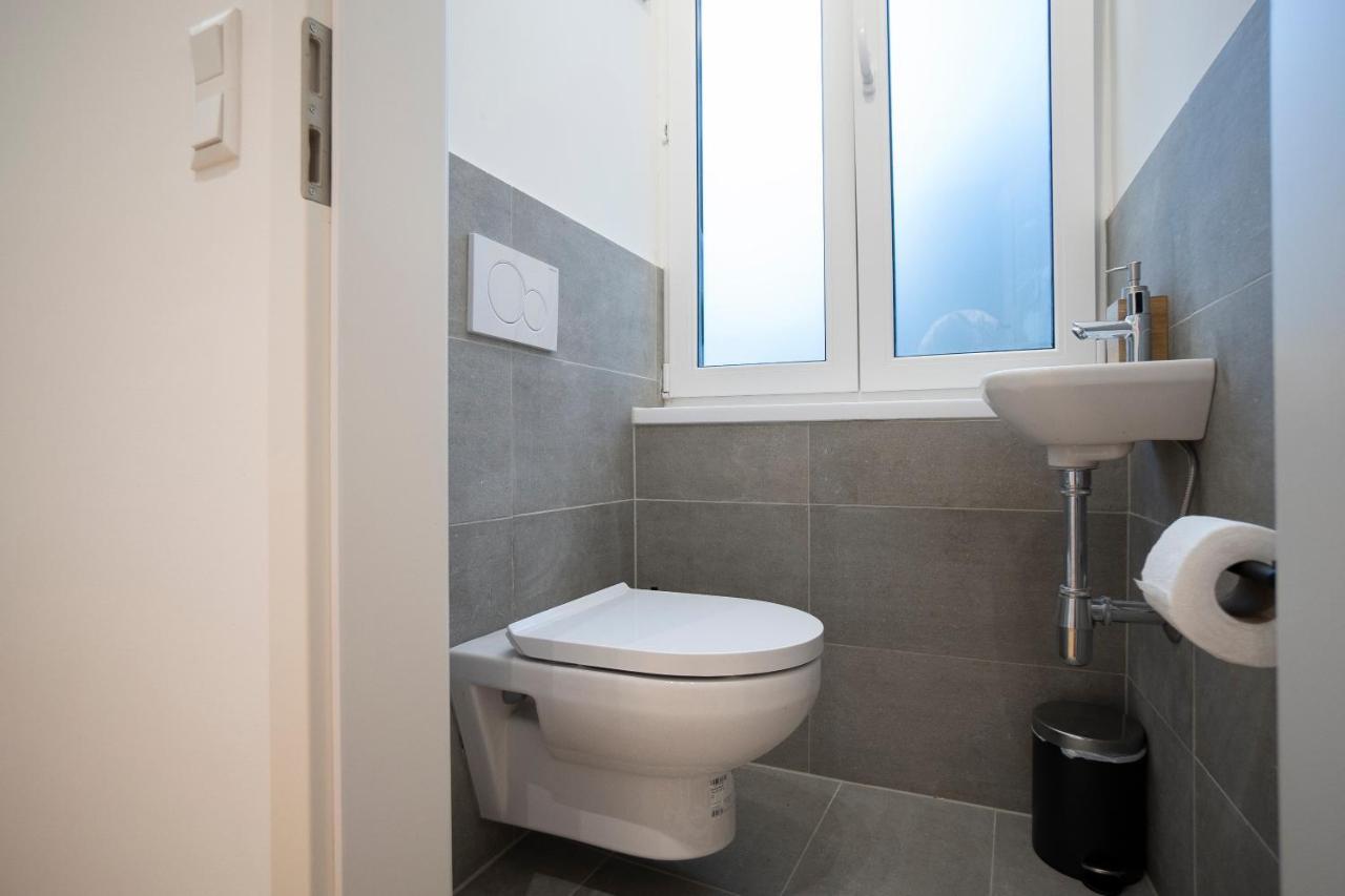 Apartamento 2-rooms Spacious In A Vibrant Cozy Area *