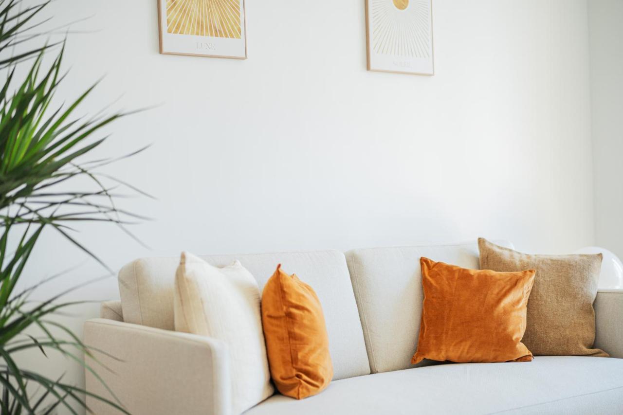 Apartment Zentrale 50m² 10 Gehminuten Vom Hauptbahnhof *