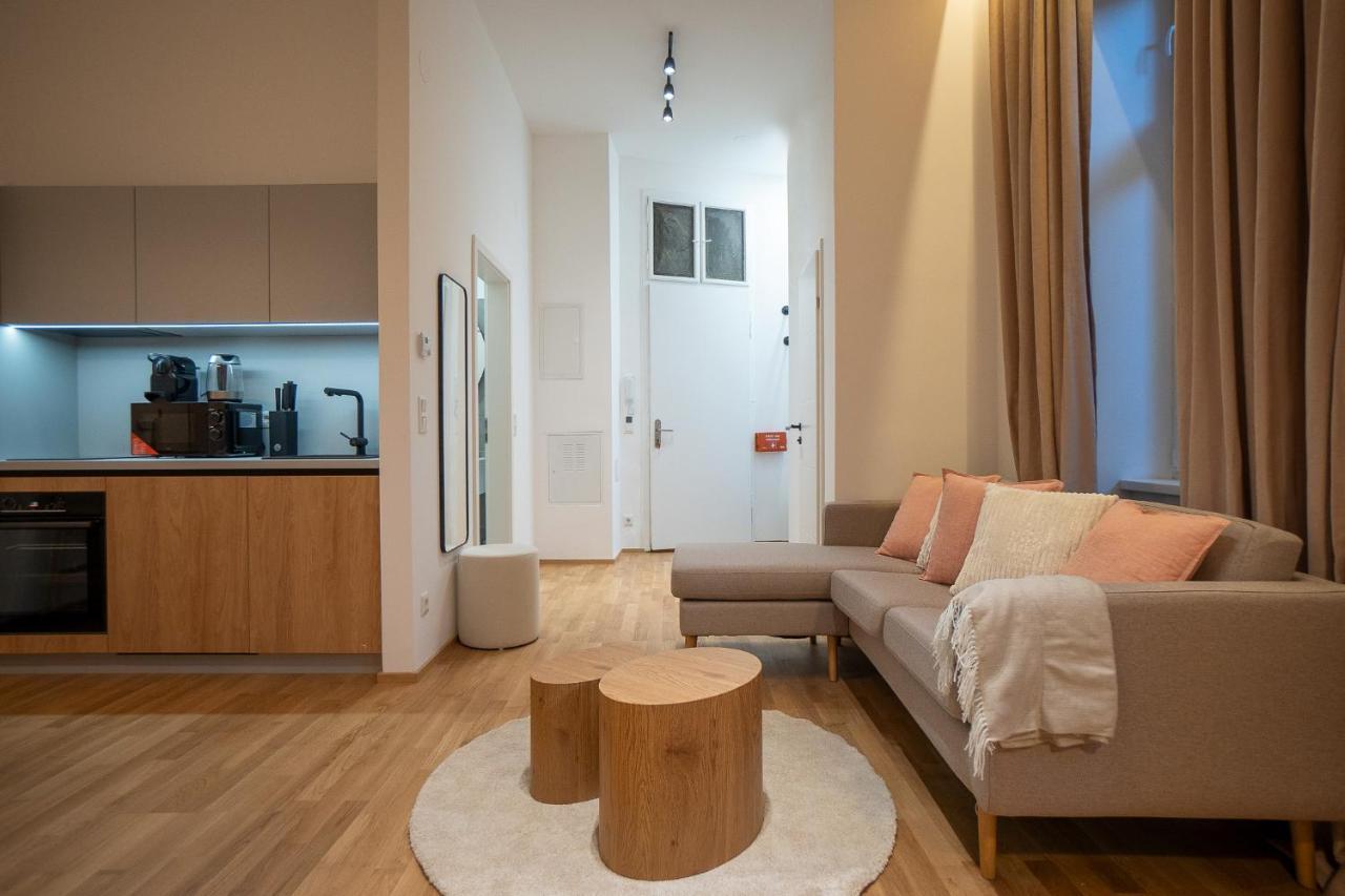 2-rooms Spacious In A Vibrant Cozy Area