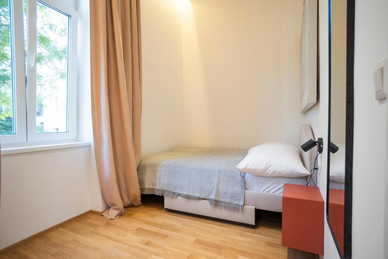 Apartamento 2-rooms Spacious In A Vibrant Cozy Area Viena
