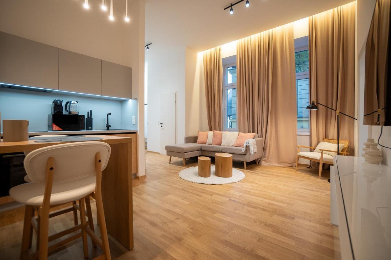 2-rooms Spacious In A Vibrant Cozy Area Viena