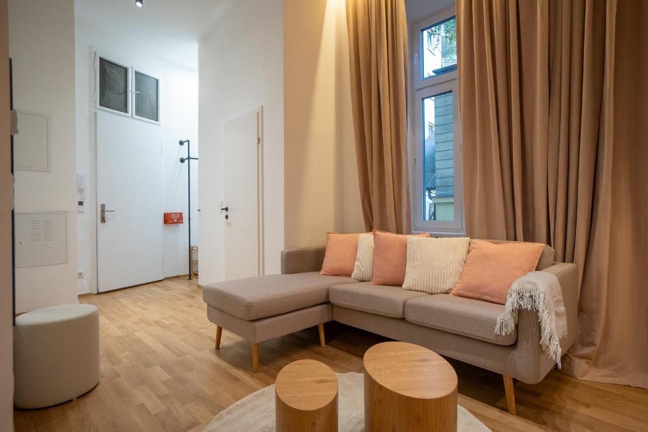 2-rooms Spacious In A Vibrant Cozy Area
