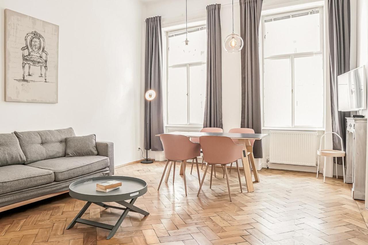 Heymi Kluckygasse Wien