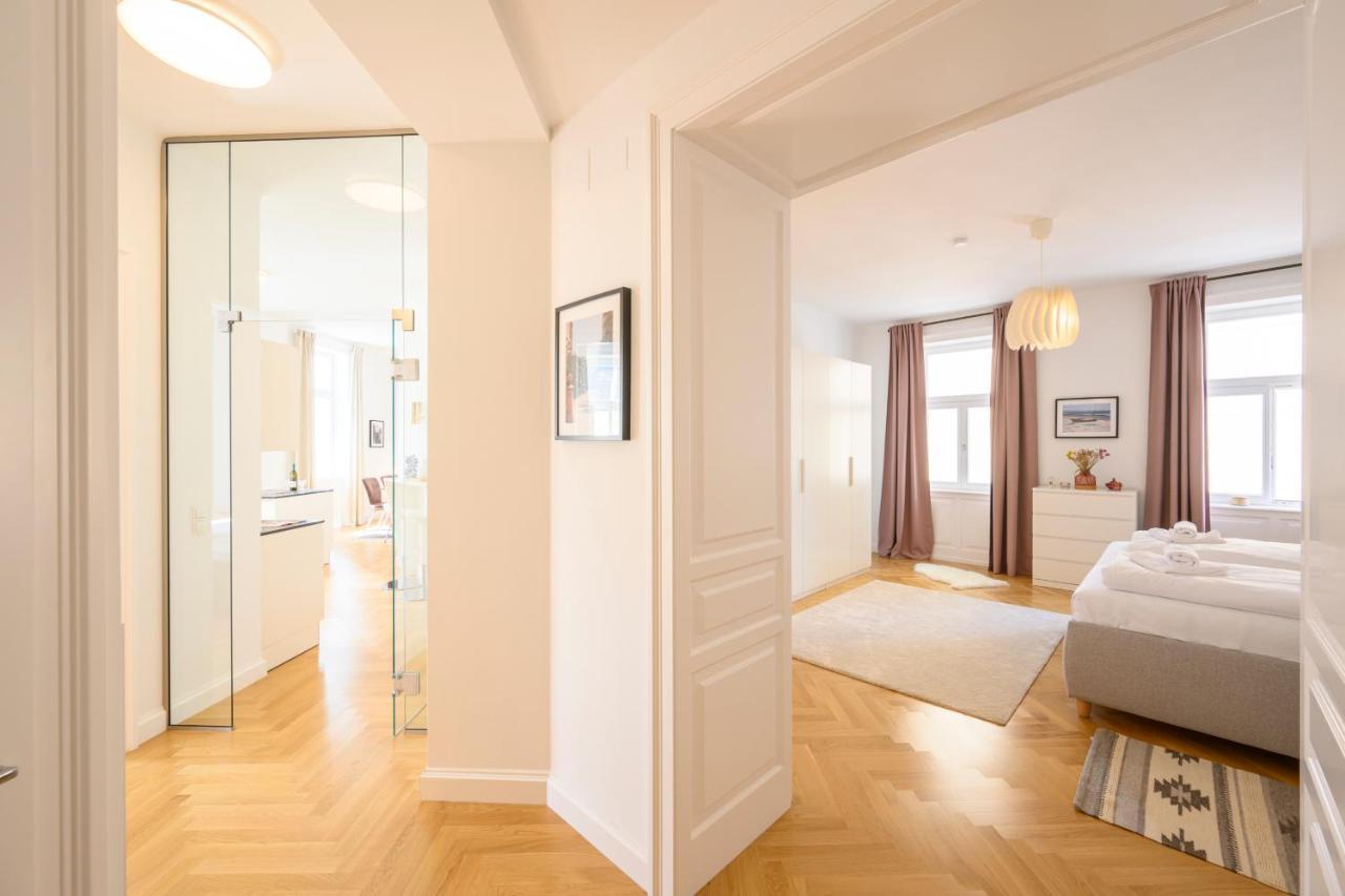 Luxury Raimund Theatre Vienna