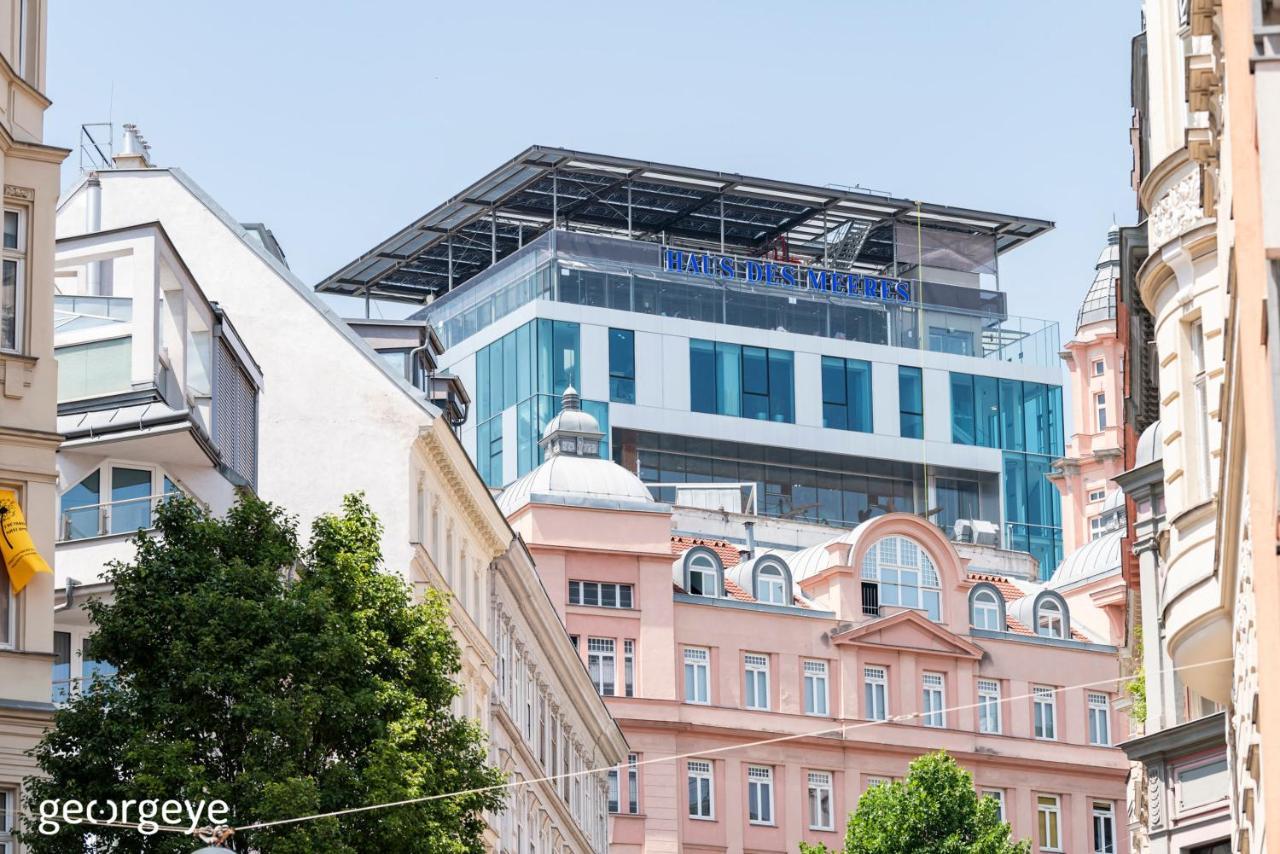 Luxury Raimund Theatre Apartment Vienna
